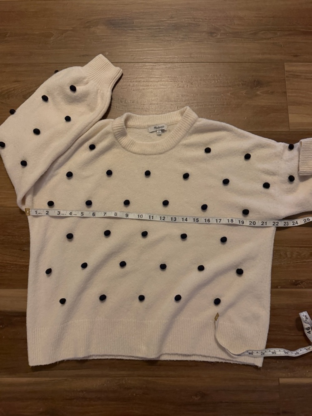 Madewell Brockton Bobble Sweater cream with navy pom-pom details size medium - Picture 7 of 9